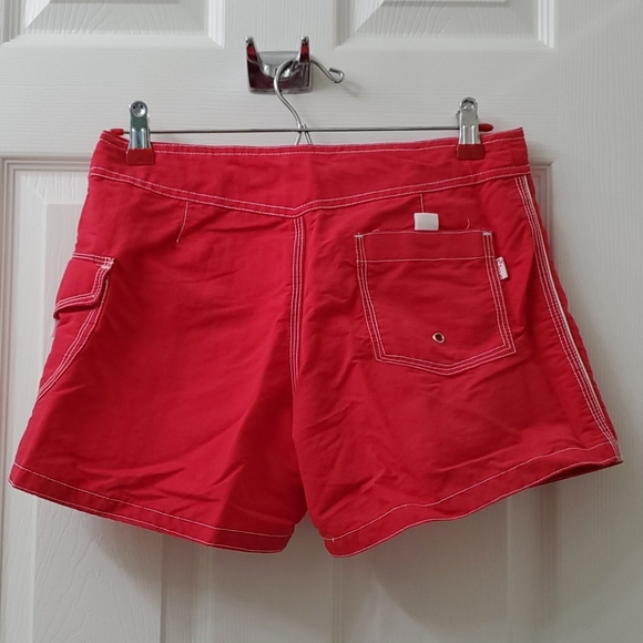 Short - Picture 2 of 4